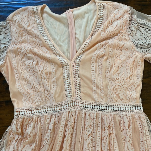 Peach Short Sleeve Maxi Lace Dress Size XXL - Picture 4 of 6